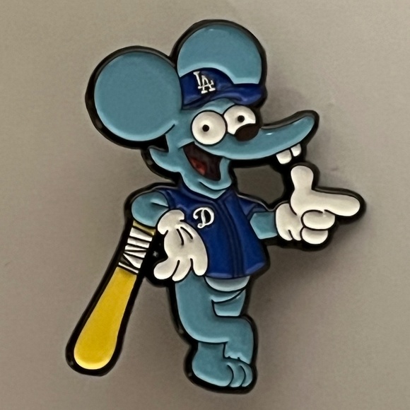 LA Dodgers Itchy The Simpsons Hat Pin Pins Streetwear Hats Bag Fitted New Era - Picture 1 of 8